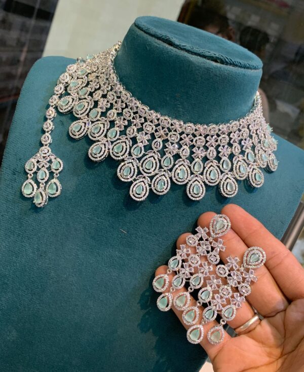 Royal Bridal White Stone Neck Set With Earrings & Mang Tika