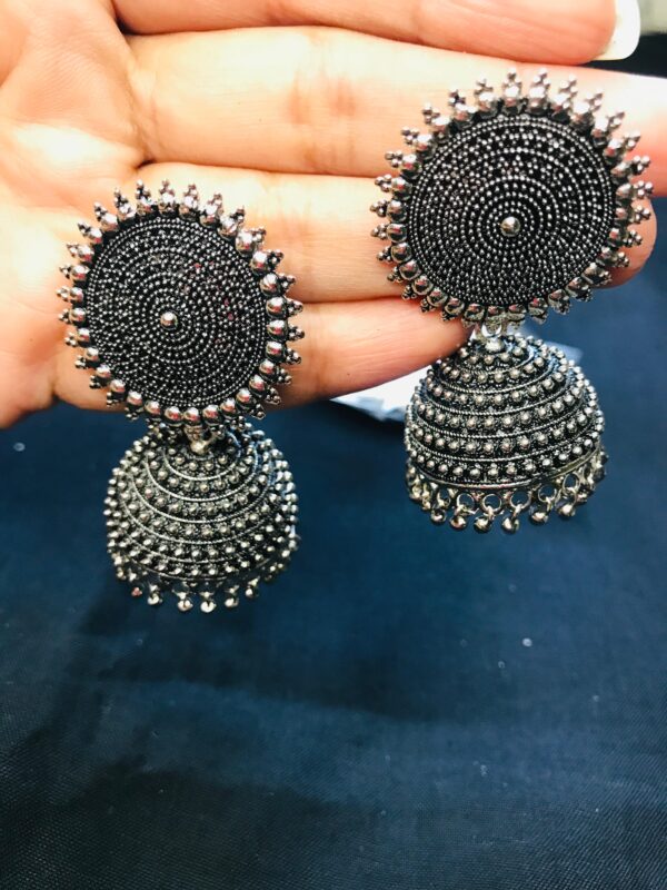 Metallic Grey Round Varnee Alloy Oxidized Jhumka Earring